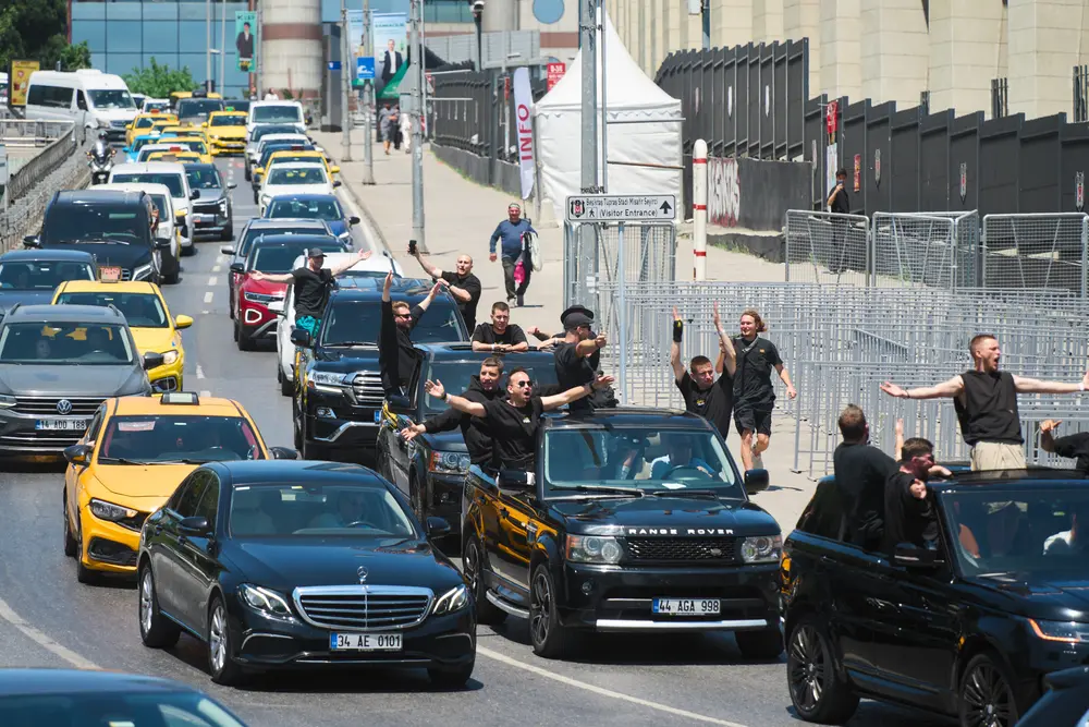 2026-06-06_istanbul_street-traffic-jam_dsc02830.jpg