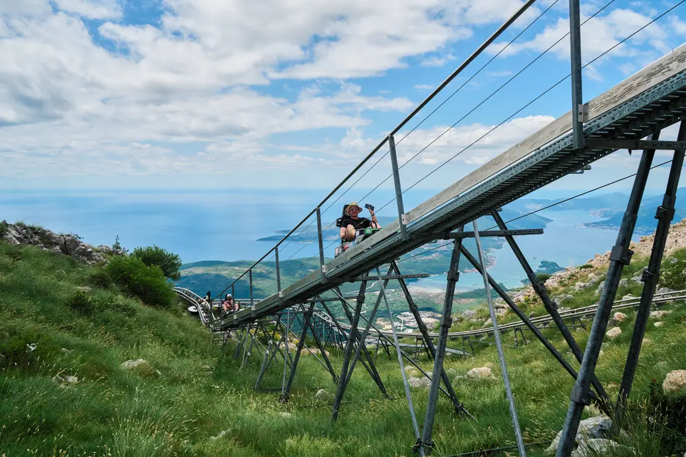 2026-06-12_kotor_alpine-coaster-track_dsc06046.jpg