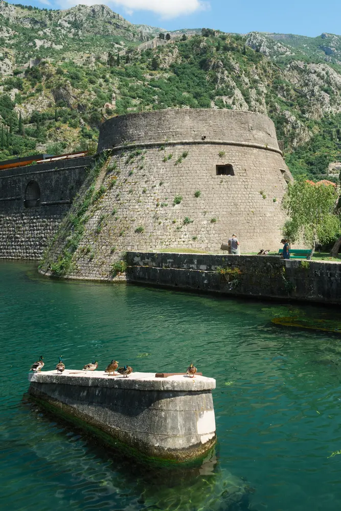 2026-06-11_kotor_round-bastion-by-water_dsc05613.jpg
