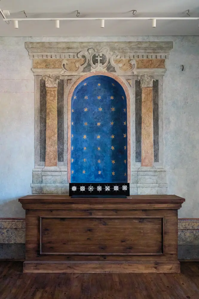 2026-06-12_kotor_museum-alcove-display_dsc05877.jpg