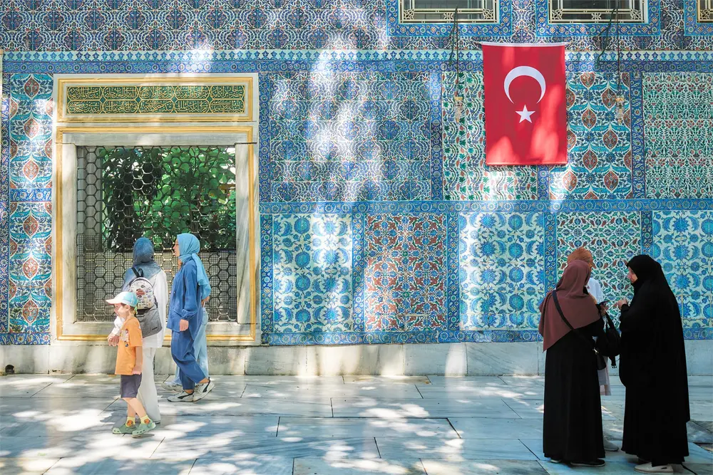 イスタンブールは青と赤