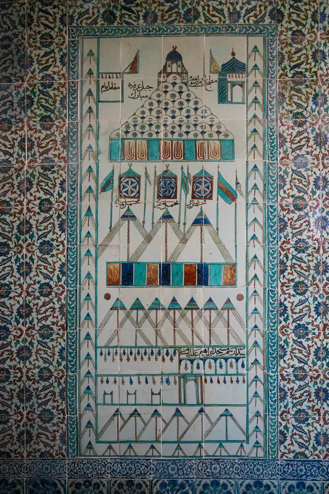 2026-06-07_istanbul_iznik-tile-panel_dsc03726.jpg